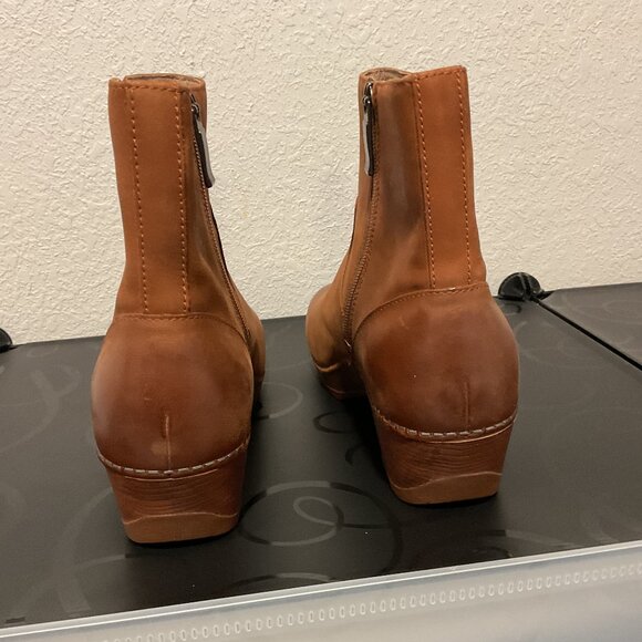 NWOB Dansko leather zip ankle boots 40 - Picture 5 of 9